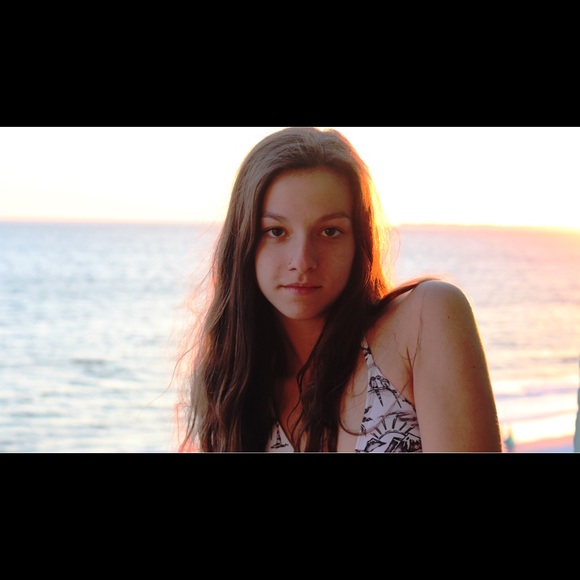 Meet your Posher, Jenna - Picture 1 of 1